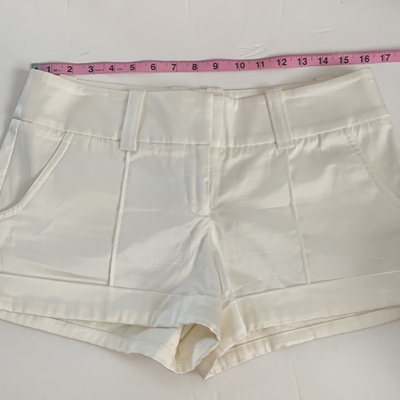 Bebe Pearl Shorts - Picture 2 of 10
